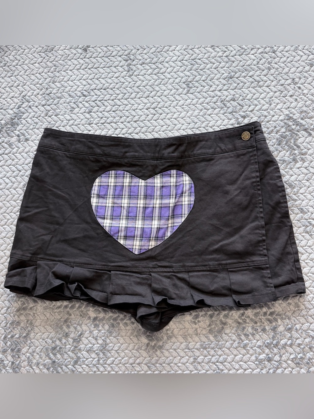 Tunnel Vision Black Heart Plaid Patch Pleated Skort Size XL